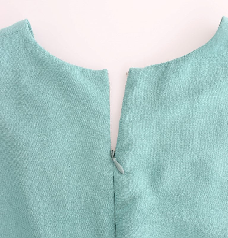 Green 3/4 sleeved sheath dress